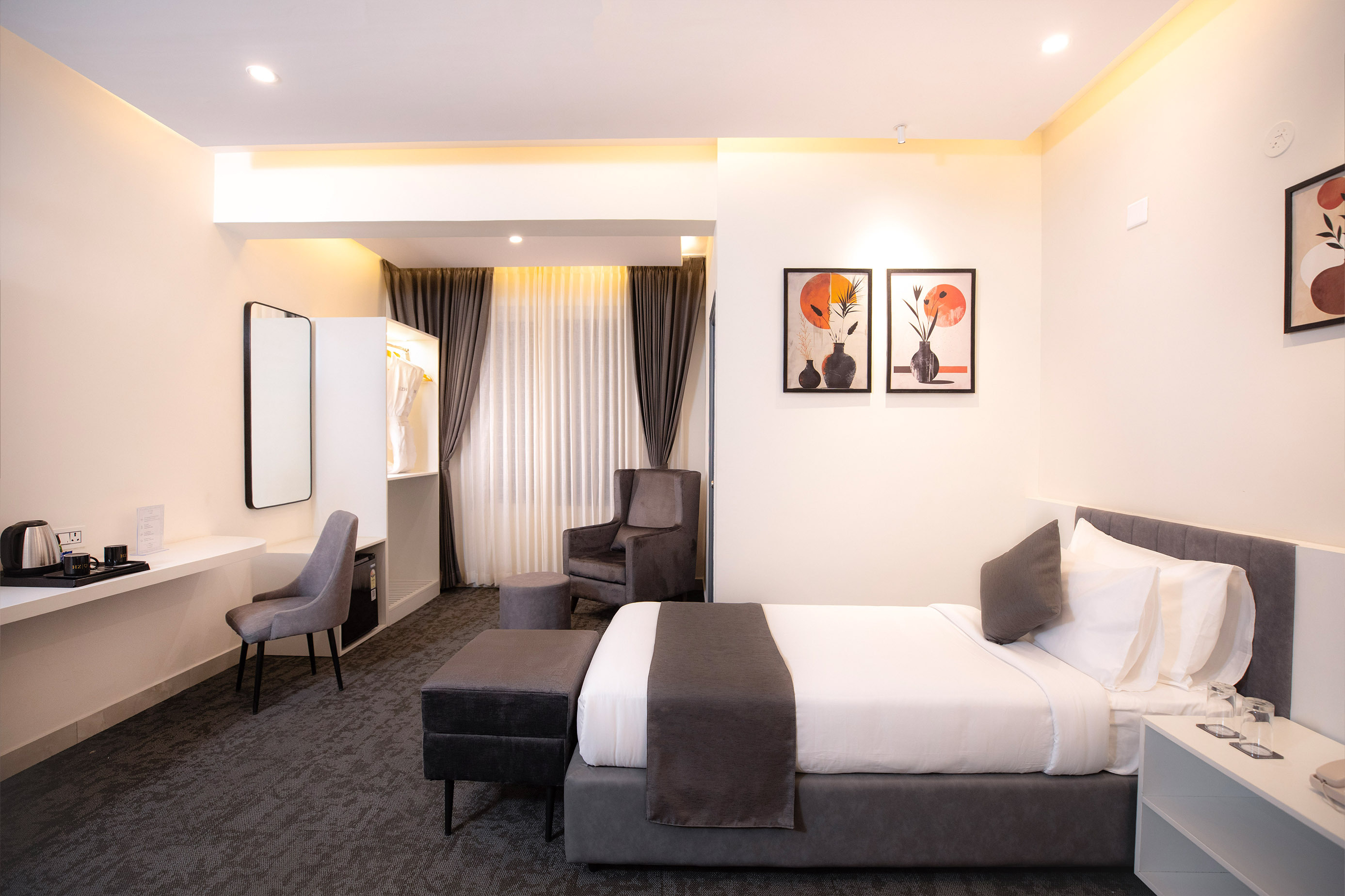 Premium Queen Room